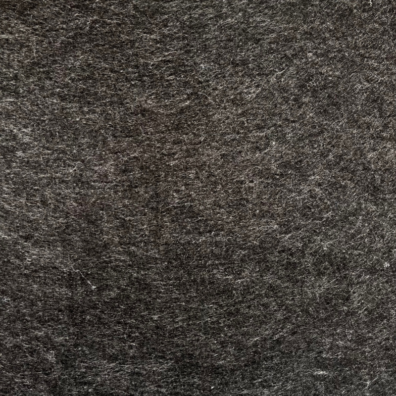 Filc tloušťky 3 mm je dekorační, polovlněná plst se používá především k dekoračním účelům , k výrobě hraček, panenek, ozdob a dekorací, jak