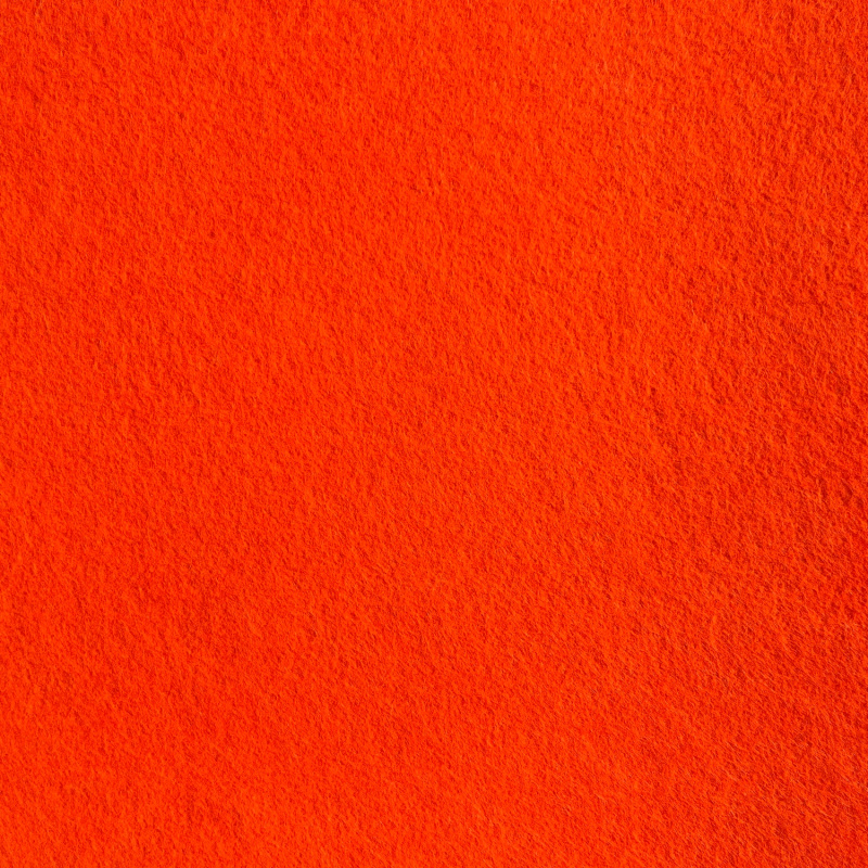 Filc tloušťky 3 mm je dekorační, polovlněná plst se používá především k dekoračním účelům , k výrobě hraček, panenek, ozdob a dekorací, jak