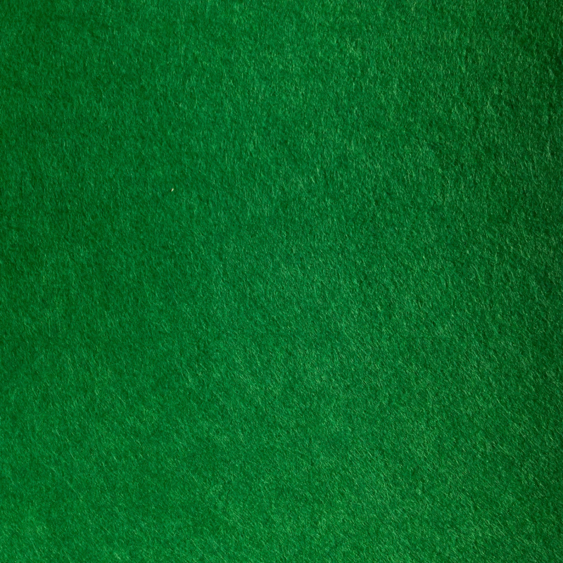 Filc tloušťky 3 mm je dekorační, polovlněná plst se používá především k dekoračním účelům , k výrobě hraček, panenek, ozdob a dekorací, jak