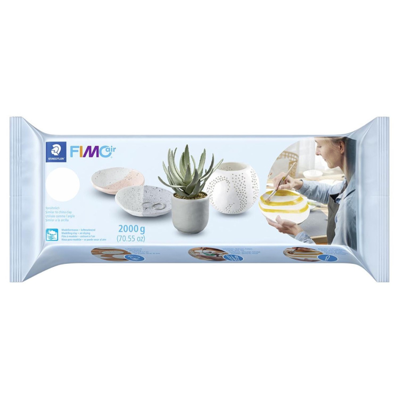 FIMO Basic Air je modelovací hmota ze skupiny FIMO společnosti Staedler. Jedná se o modelovací hmotu na vodní bázi, vytvrzenou na vzduchu, s velmi jemnou 