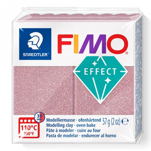 FIMO je polymerní materiál prvotřídní kvality určený pro modelování s nesčetnými možnostmi použití. Používá se k výrobě dekorací, šperků, 
