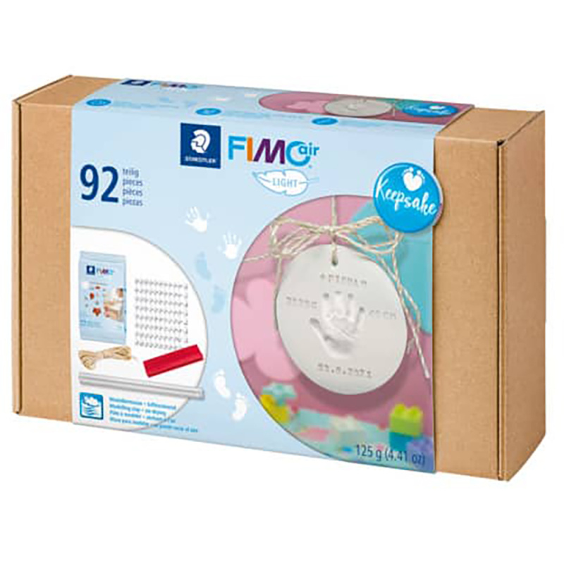 FIMO je polymerová hmota prvotřídní kvality určená k modelování s nesčetnými možnostmi využití. Používá se na výrobu dekorací, šperků, korá