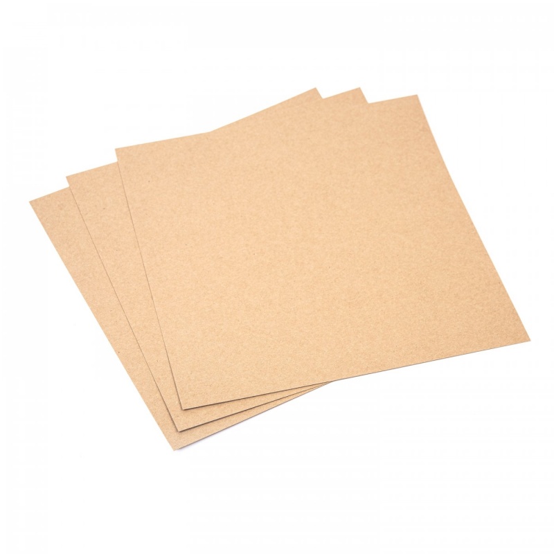 Kraftový papír je hnědý přírodní papír , skvělý pro tvorbu pohlednic a blahopřání, uchytí se při technice scrapbooking, při tvorbě koláží i 
