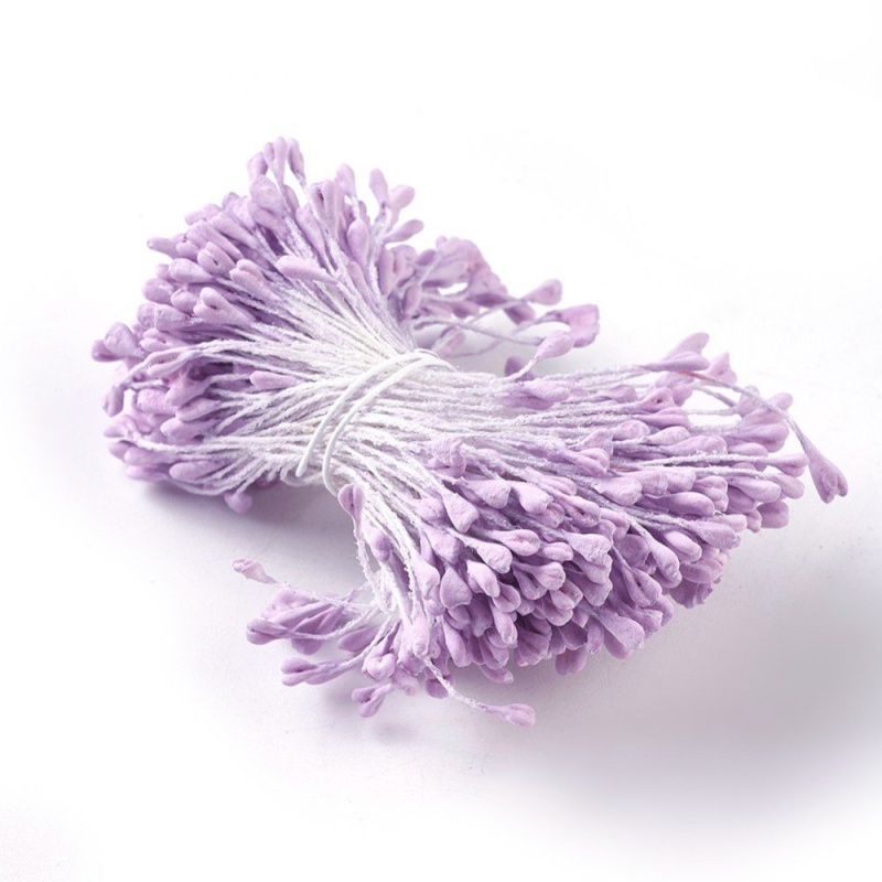 Květinové pestíky jsou malé matné papírové slzičky na obou koncích krátké bavlněné šňůrky, které se používají při výrobě květinových de