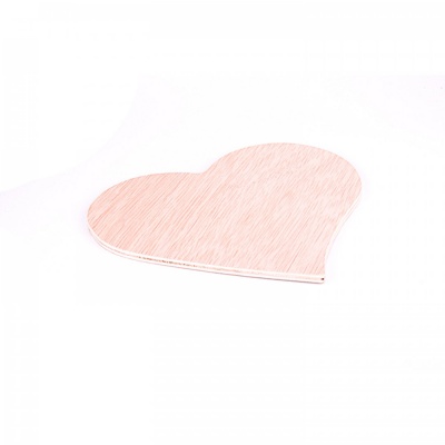 Dřevěná deska srdce